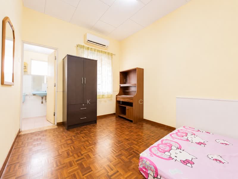 2-storey Terraced House for Rent in Taman Ipoh Timur (Ipoh) - Kent C - PropertyGuru.com.my
