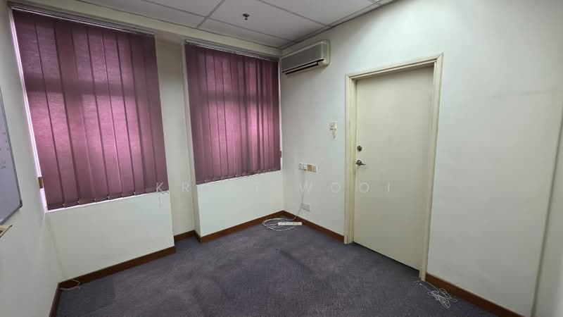 Office for Sale in Damansara Intan (Petaling Jaya) - Krist Wooi - Interior - PropertyGuru.com.my