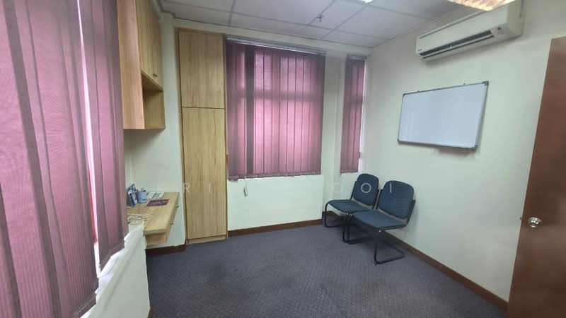 Office for Sale in Damansara Intan (Petaling Jaya) - Krist Wooi - Study - PropertyGuru.com.my
