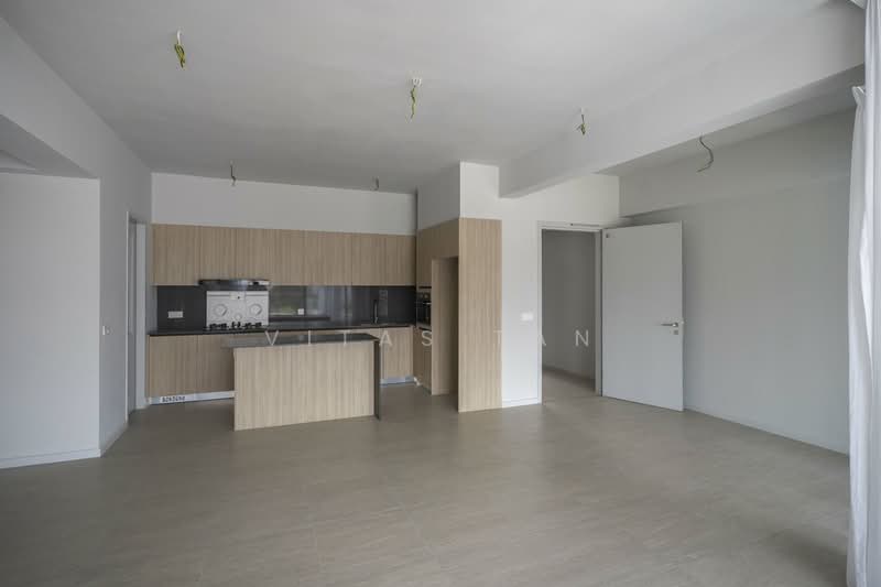 Condominium for Sale at Utamara Boutique Residences - Vitas Tan - Kitchen - PropertyGuru.com.my