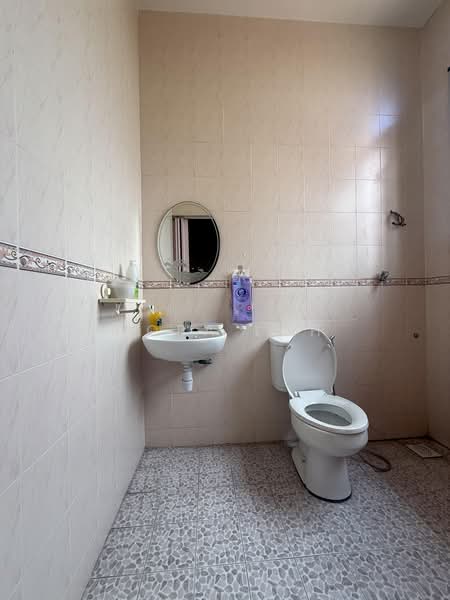 1.5-storey Terraced House for Sale in Taman Molek (Johor Bahru) - Cora Loh - PropertyGuru.com.my