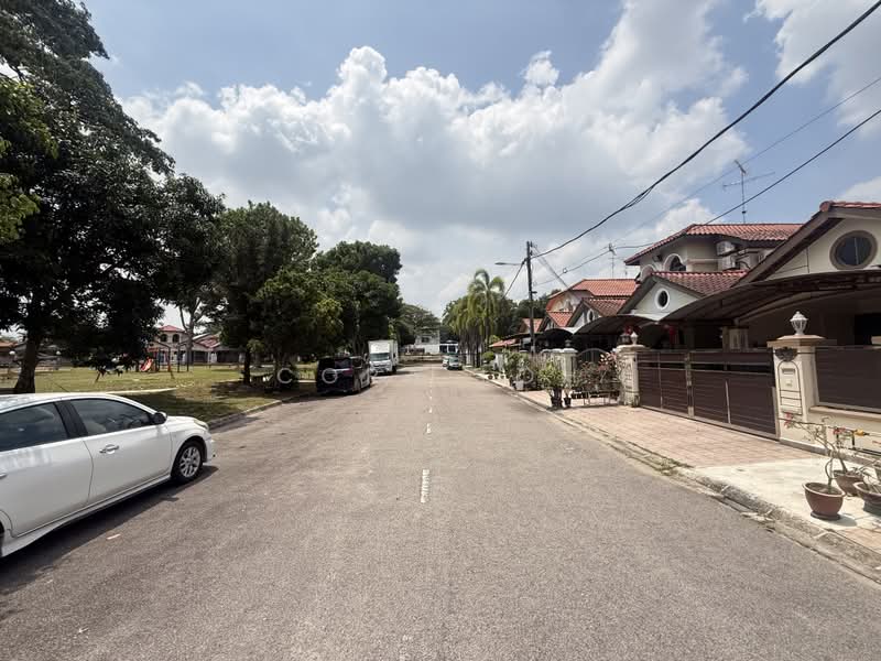 1.5-storey Terraced House for Sale in Taman Molek (Johor Bahru) - Cora Loh - PropertyGuru.com.my