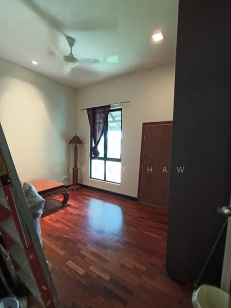 Rumah Berkembar untuk Dijual di Leisure Farm (Gelang Patah) - Shirley Haw - PropertyGuru.com.my