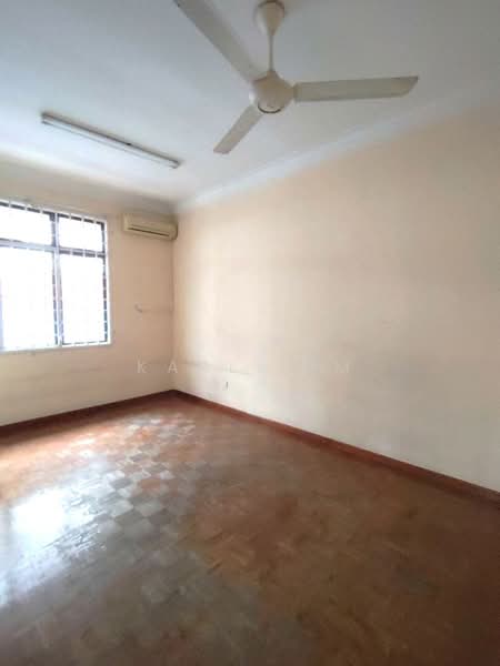 Semi-Detached House for Sale in Taman Perling (Perling) - Karl Lim - Interior - PropertyGuru.com.my
