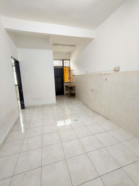 Rumah Teres 1 Tingkat untuk Disewa di Taman Mount Austin (Tebrau) - Michelle Tey - PropertyGuru.com.my