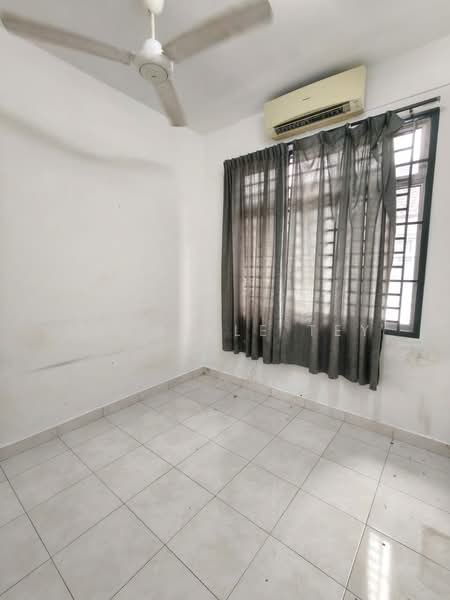 Rumah Teres 1 Tingkat untuk Disewa di Taman Mount Austin (Tebrau) - Michelle Tey - PropertyGuru.com.my