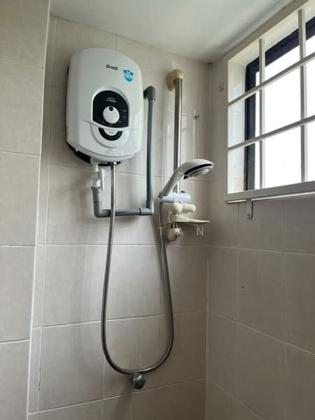 Apartment for Sale at Ixora - BC TAN - Bathroom - PropertyGuru.com.my