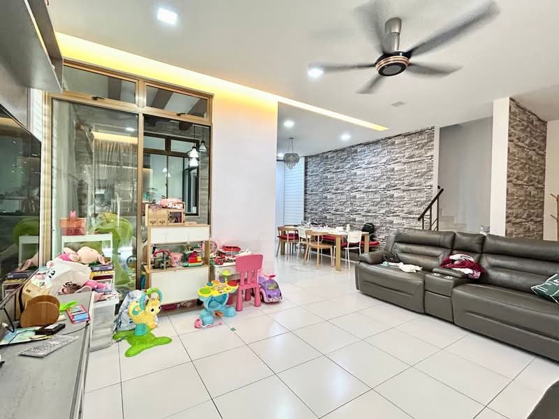 Rumah Berkembar untuk Dijual di Iskandar Puteri (Nusajaya) (Johor) - Tim Chong - PropertyGuru.com.my