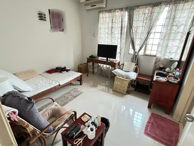 2-storey Terraced House for Sale in TAMAN PUCHONG UTAMA (Puchong) - Wendy Chin - Bedroom - PropertyGuru.com.my