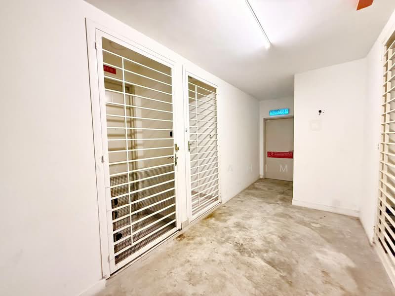 Apartment for Sale at D'Cerrum Apartment - Azli Ibrahim - Entrance - PropertyGuru.com.my