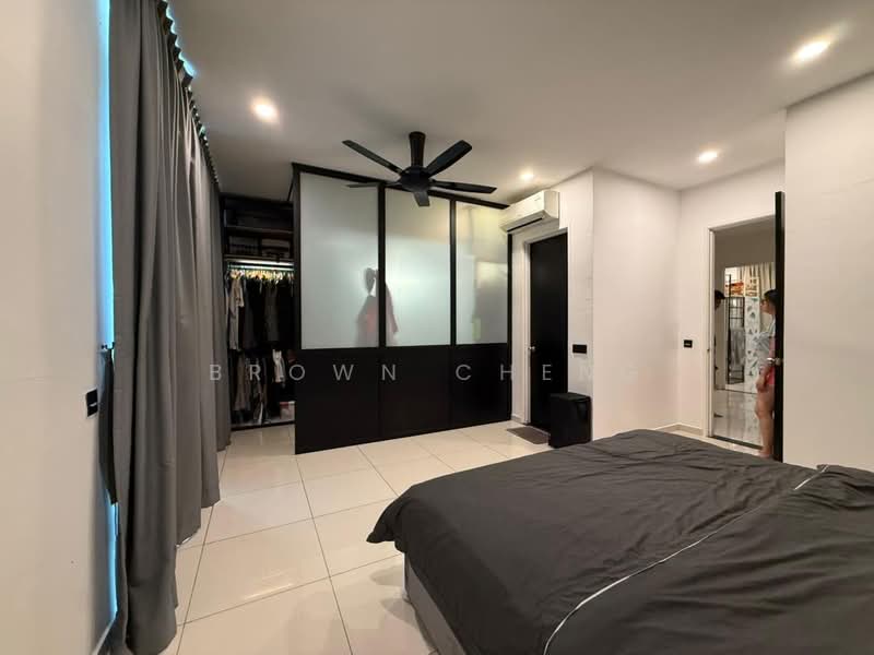 2-storey Terraced House for Sale in Taman Mount Austin (Tebrau) - Brown Cheng - PropertyGuru.com.my