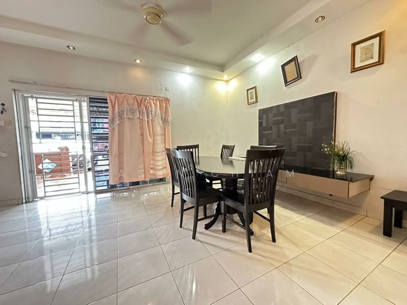 Rumah Teres 2 Tingkat untuk Dijual di Setia Tropika (Johor Bahru) - Jason Chiam - Dining Room - PropertyGuru.com.my