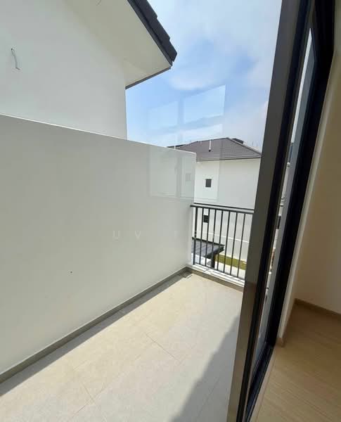 Rumah Teres 2 Tingkat untuk Dijual di Eco Botanic (Iskandar Puteri (Nusajaya)) - UV Teh - Balcony - PropertyGuru.com.my