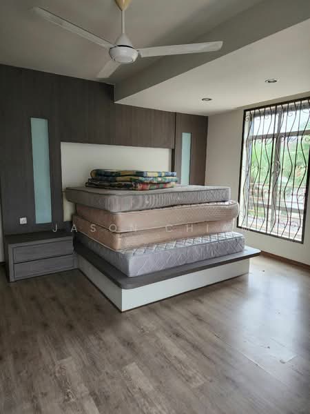 Rumah Teres 2 Tingkat untuk Dijual di Setia Tropika (Johor Bahru) - Jason Chiam - Bedroom - PropertyGuru.com.my