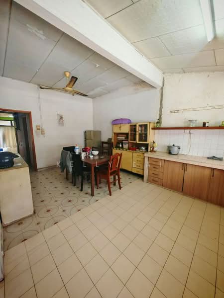 1-storey Terraced House for Sale in Taman Bukit Maluri (Kepong) - Kelly Lai - Kitchen - PropertyGuru.com.my