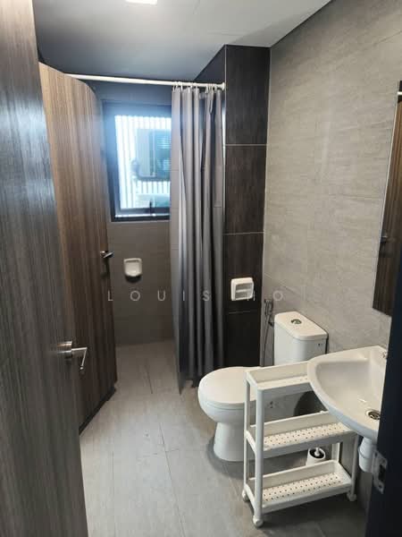 Servis Apartment untuk Disewa di The New Duo @ Edumetro - Louis Ho - Bathroom - PropertyGuru.com.my