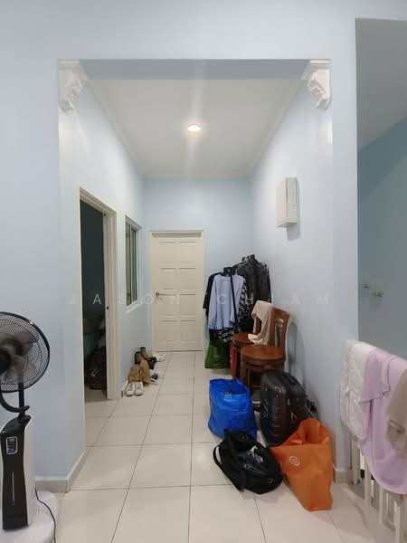 Rumah Teres 2 Tingkat untuk Dijual di Setia Tropika (Johor Bahru) - Jason Chiam - Corridor - PropertyGuru.com.my