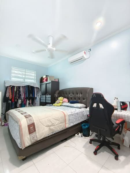 Rumah Teres 2 Tingkat untuk Dijual di Setia Tropika (Johor Bahru) - Jason Chiam - Bedroom - PropertyGuru.com.my