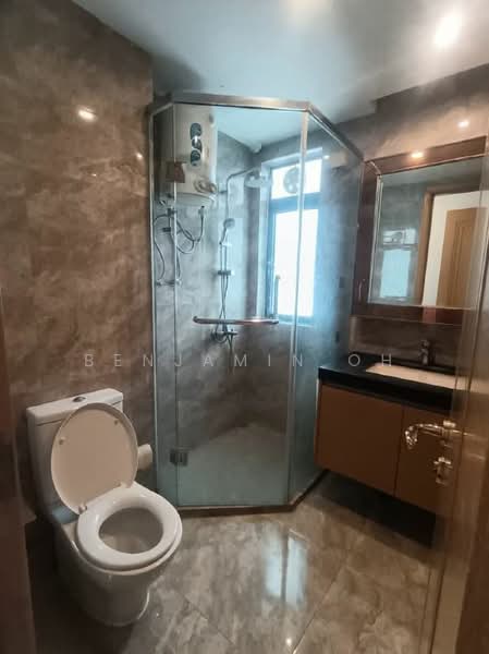 Servis Apartment untuk Dijual di R&F Princess Cove Phase 1 - Benjamin Oh - Bathroom - PropertyGuru.com.my