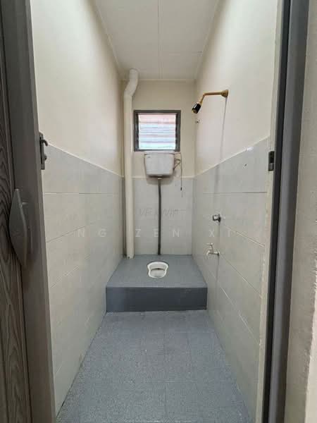 2-storey Terraced House for Sale in Bandar Putra (Kulai) - NG ZEN XI - Bathroom - PropertyGuru.com.my