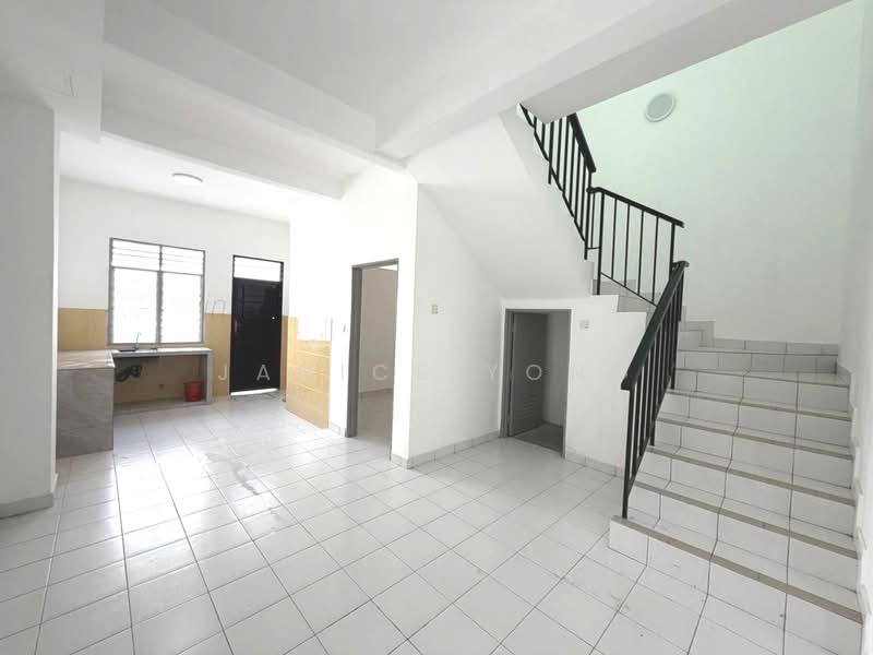 Rumah Teres 2 Tingkat untuk Dijual di Bandar Jaya Putra (Johor Bahru) - Janice Yong - Kitchen - PropertyGuru.com.my