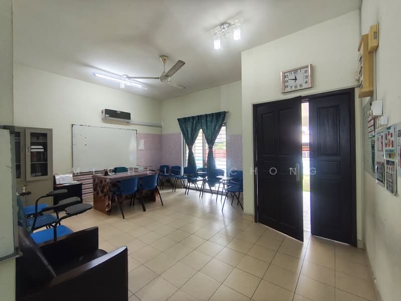 2-storey Terraced House for Sale in Denai Alam (Shah Alam) - Michelle Chong - Interior - PropertyGuru.com.my