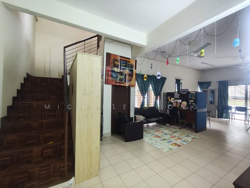 2-storey Terraced House for Sale in Denai Alam (Shah Alam) - Michelle Chong - Living Room - PropertyGuru.com.my