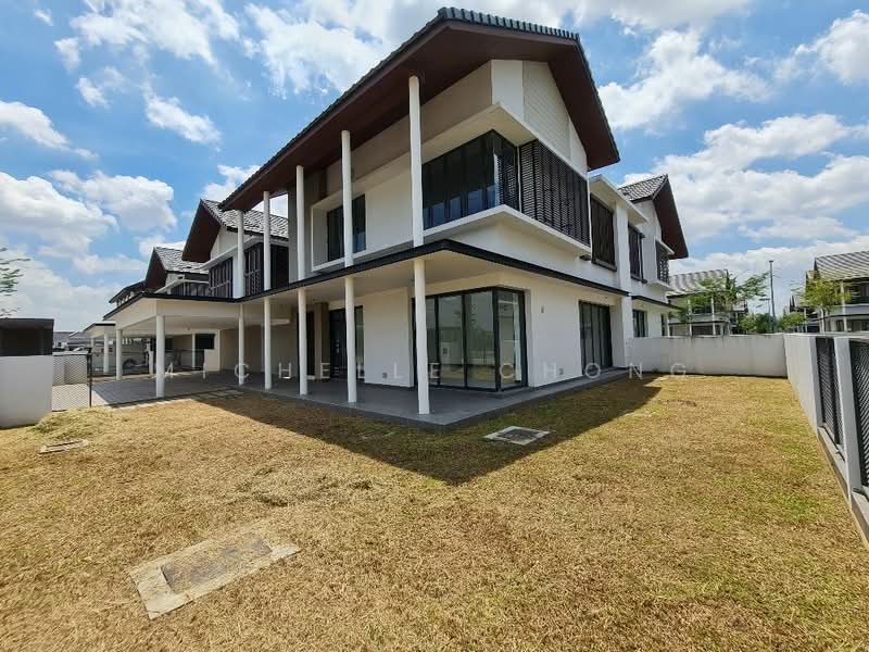 Rumah Berkembar untuk Dijual di Elmina (Shah Alam) - Michelle Chong - PropertyGuru.com.my