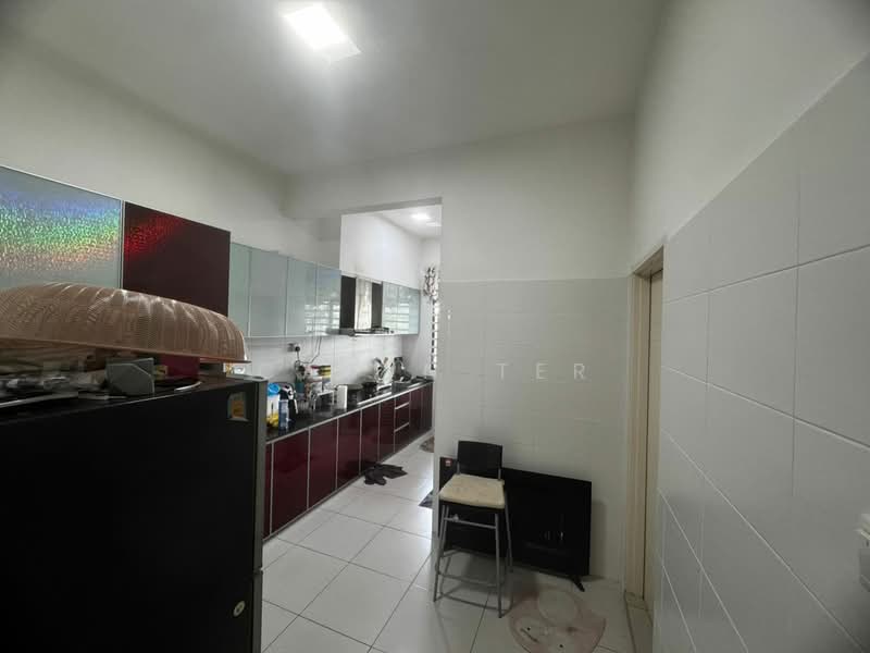 Rumah Teres 2 Tingkat untuk Dijual di Taman Damansara Aliff (Tampoi) - Caryn Ter - Kitchen - PropertyGuru.com.my