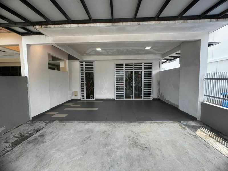 Rumah Teres 2 Tingkat untuk Dijual di Taman Damansara Aliff (Tampoi) - Caryn Ter - Exterior - PropertyGuru.com.my