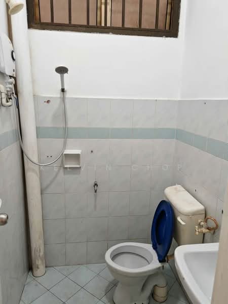 1-storey Terraced House for Sale in Bukit Indah (Iskandar Puteri (Nusajaya)) - Kelvin Chop - Bathroom - PropertyGuru.com.my
