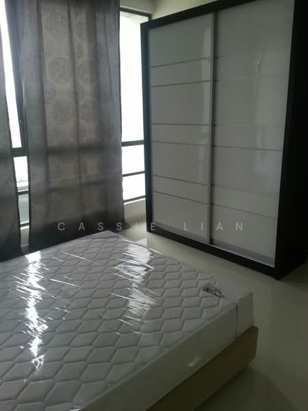 Kondominium untuk Dijual di The Z Residence - Cassie Lian - Bedroom - PropertyGuru.com.my