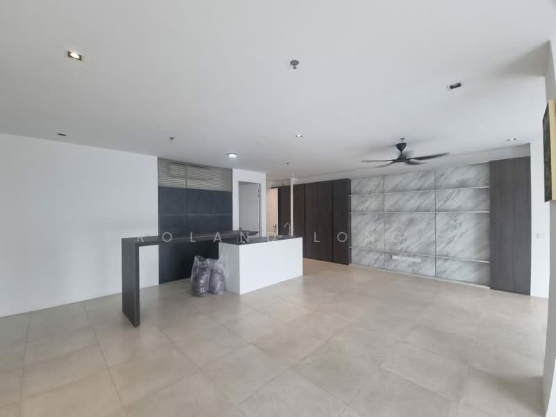 Servis Apartment untuk Disewa di Lumi Tropicana Serviced Residence - Roland Long - Living Room - PropertyGuru.com.my