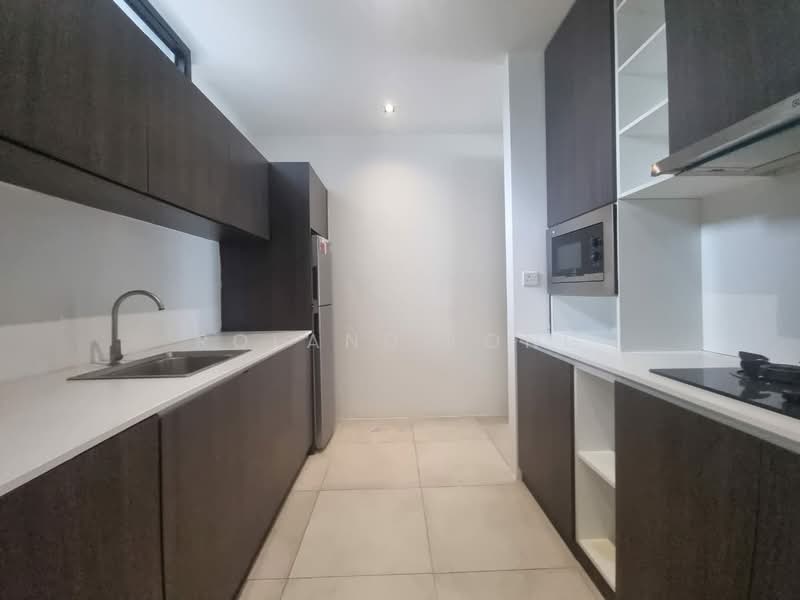 Servis Apartment untuk Disewa di Lumi Tropicana Serviced Residence - Roland Long - Kitchen - PropertyGuru.com.my
