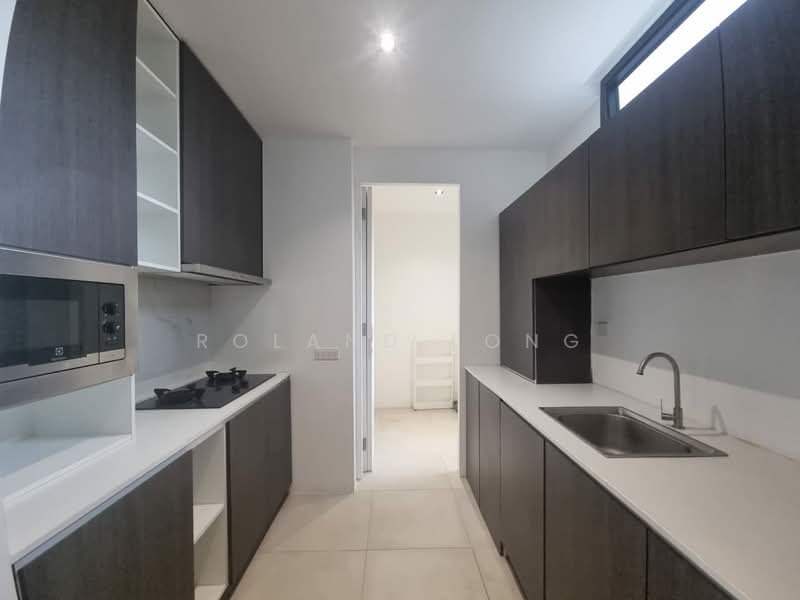 Servis Apartment untuk Disewa di Lumi Tropicana Serviced Residence - Roland Long - Kitchen - PropertyGuru.com.my