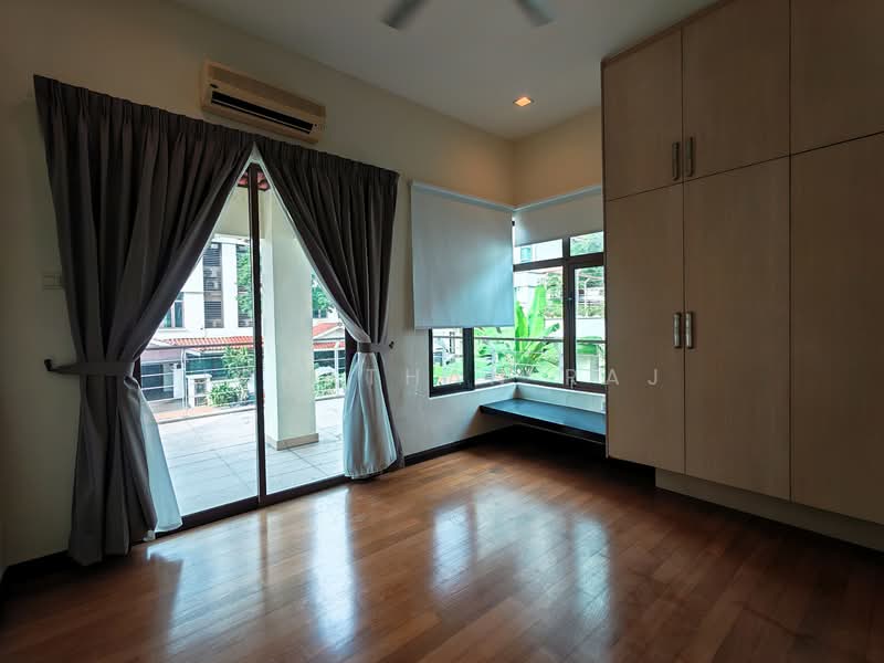 Rumah Berkembar untuk Dijual di Mont Kiara (Kuala Lumpur) - Jonathan Raj - Bedroom - PropertyGuru.com.my