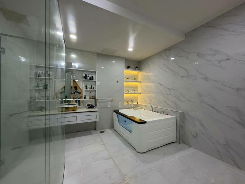Bungalow for Sale in Nusa Duta (Iskandar Puteri (Nusajaya)) - NG ZEN XI - Bathroom - PropertyGuru.com.my