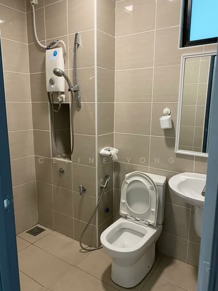 Servis Apartment untuk Dijual di Sky Loft Premium Suites - Celine Yong - Bathroom - PropertyGuru.com.my
