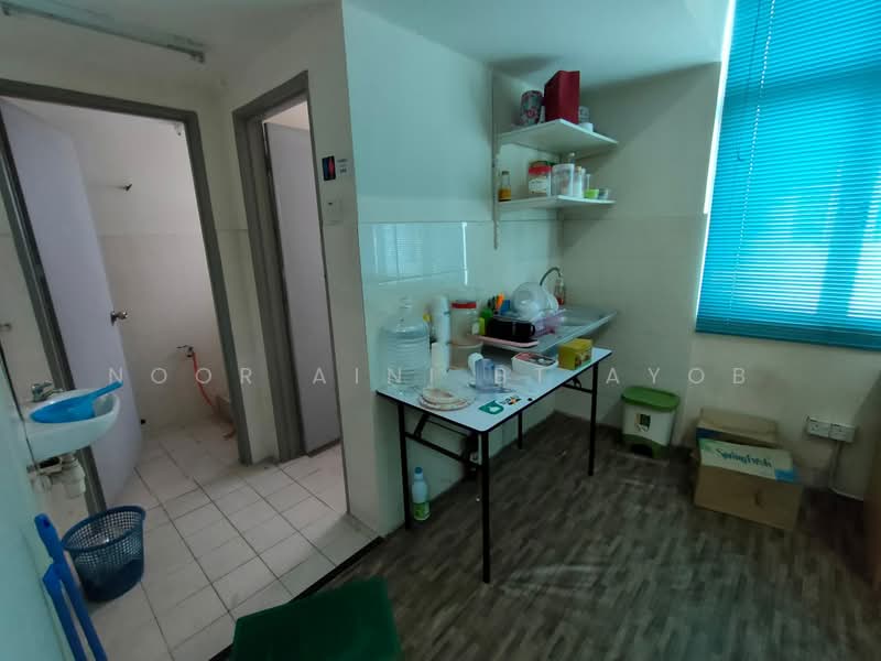 Shop / Office for Sale in Kajang (Selangor) - Noor Aini Bt Ayob - Bathroom - PropertyGuru.com.my