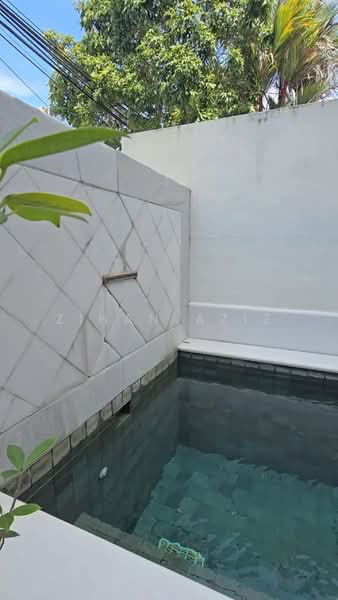 3-storey Terraced House for Sale in Taman Setiawangsa (Setiawangsa) - Zihan Aziz - Pool - PropertyGuru.com.my