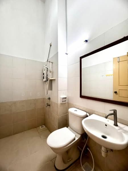 Cluster House for Sale in Tebrau (Johor) - Desmond Lim - Bathroom - PropertyGuru.com.my