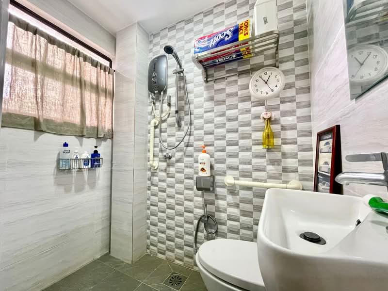 Kondominium untuk Dijual di Catalina Villa - Azli Ibrahim - Bathroom - PropertyGuru.com.my