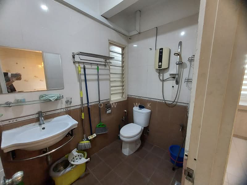 Rumah Teres 2 Tingkat untuk Dijual di Taman Bukit Desa (Taman Desa) - LOW WK - Bathroom - PropertyGuru.com.my