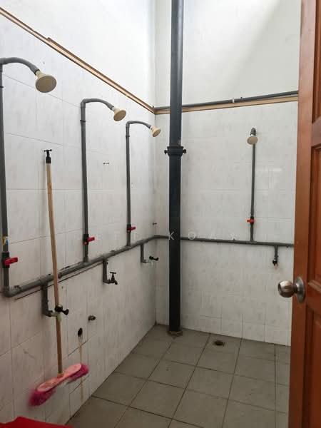 Terrace Factory for Rent in Sungai Bakap (Penang) - Jeff Koay - Bathroom - PropertyGuru.com.my