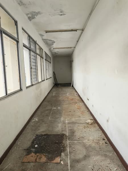 Terrace Factory for Rent in Sungai Bakap (Penang) - Jeff Koay - Corridor - PropertyGuru.com.my