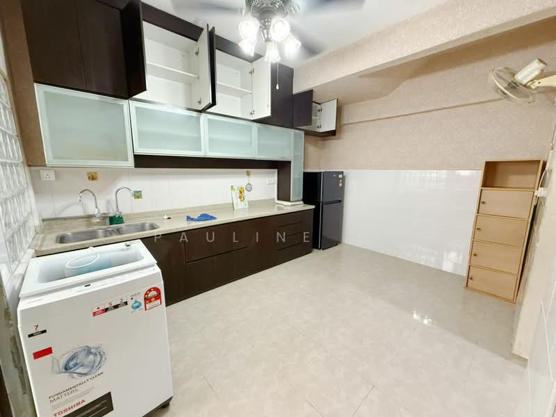 Rumah Teres 2 Tingkat untuk Disewa di Permas Jaya (Johor) - Pauline Ng - Kitchen - PropertyGuru.com.my