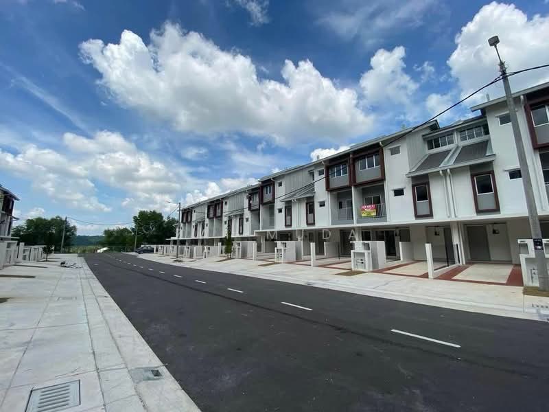 Rumah Teres 1.5 Tingkat untuk Disewa di Sepang (Selangor) - Zai Muda - PropertyGuru.com.my