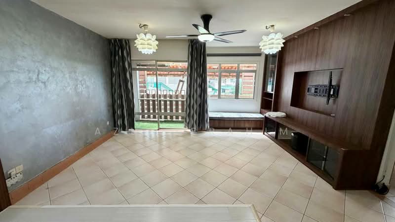 Condominium for Sale at Perdana Exclusive - Azli Ibrahim - Living Room - PropertyGuru.com.my