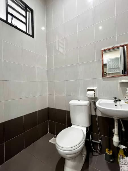 1-storey Terraced House for Sale in Kulai (Johor) - Desmond Lim - Bathroom - PropertyGuru.com.my