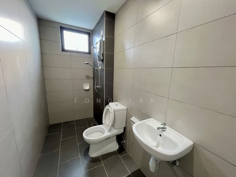 Service Residence for Rent at EDUSENTRAL - Fong Yan - Bathroom - PropertyGuru.com.my